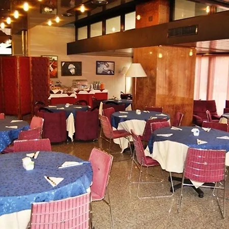 Cristal Hotel 4*