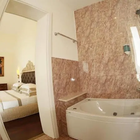 Cristal 4* Lecce